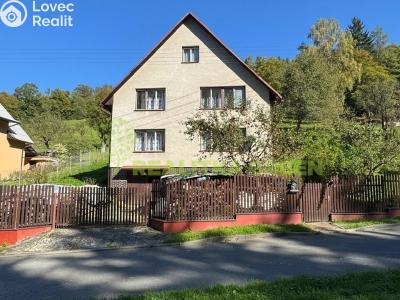 Sale family house Vsetín, Dlúhé 619 č. 7