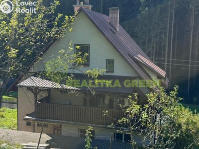 Sale family house Vsetín, Dlúhé 619 č. 11