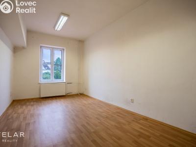 Pronájem kanceláře Krnov, Revoluční č. 2