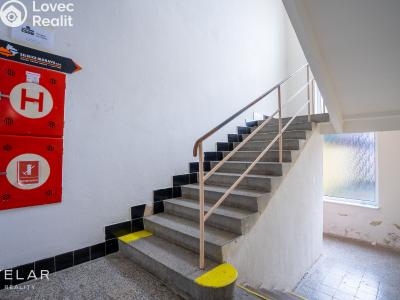 Pronájem kanceláře Krnov, Revoluční č. 12