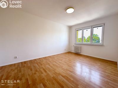 Rent apartment 2+1 Karviná, Borovského č. 3