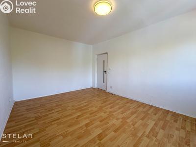 Rent apartment 2+1 Karviná, Borovského č. 5