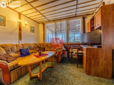 Sale hut Budišovice, Pod Strážnici č. 8