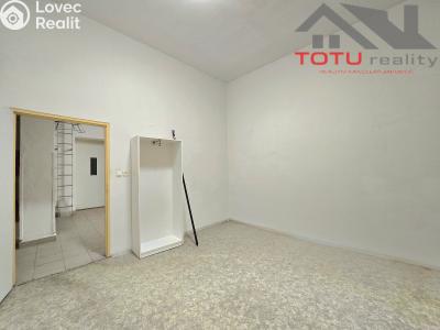 Rent office space Černožice č. 2