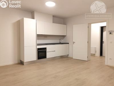 Prodej bytu 4+KK Praha, Na výběžku č. 1