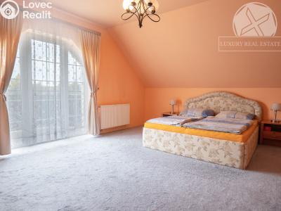 Продажа семейного дома Hovorčovice č. 14