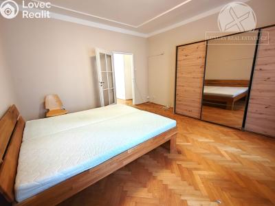 Pronájem bytu 2+1 Praha, Školská č. 4