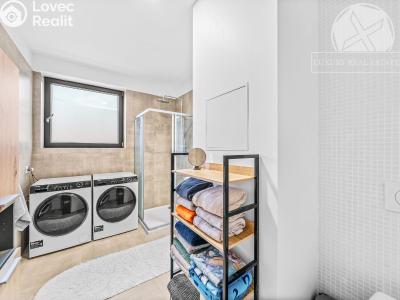 Продаж квартири 3+KK Praha, Kolmá č. 14