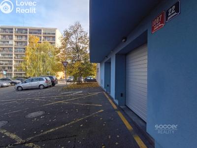 Продаж парковки Praha, Přeštická č. 9