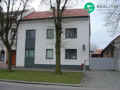 Prodej rodinného domu Hradec Králové, Pražská třída č. 7