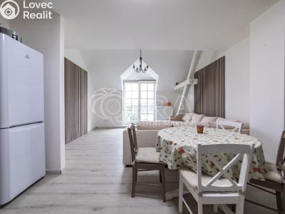 Sale apartment 5+KK Holubice, Za Dvorem 211 č. 6