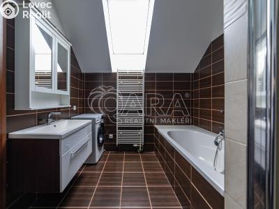 Sale apartment 5+KK Holubice, Za Dvorem 211 č. 10