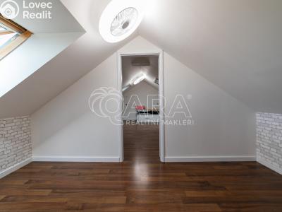Sale apartment 5+KK Holubice, Za Dvorem 211 č. 21