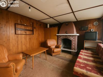 Продаж хатини Hluchov č. 4
