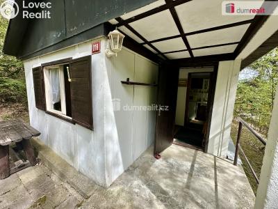 Sale hut Vizovice, Želechov č. 8