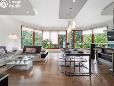 Sale apartment 3+KK Praha, Kounická č. 5