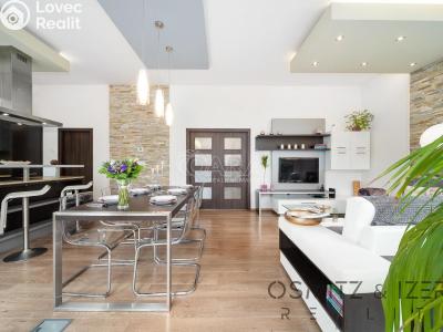 Sale apartment 3+KK Praha, Kounická č. 7