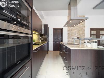Sale apartment 3+KK Praha, Kounická č. 9