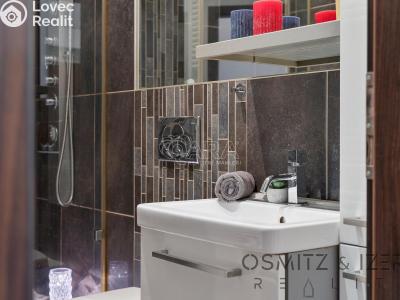 Sale apartment 3+KK Praha, Kounická č. 26
