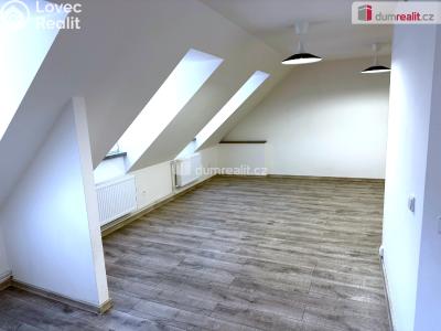 Prodej bytu 4+1 Karlovy Vary, Kolmá č. 12