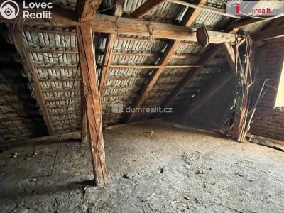 Sale family house Velký Vřešťov č. 11