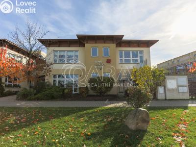 Prodej rodinného domu Jesenice, Papoušková 1344 č. 17