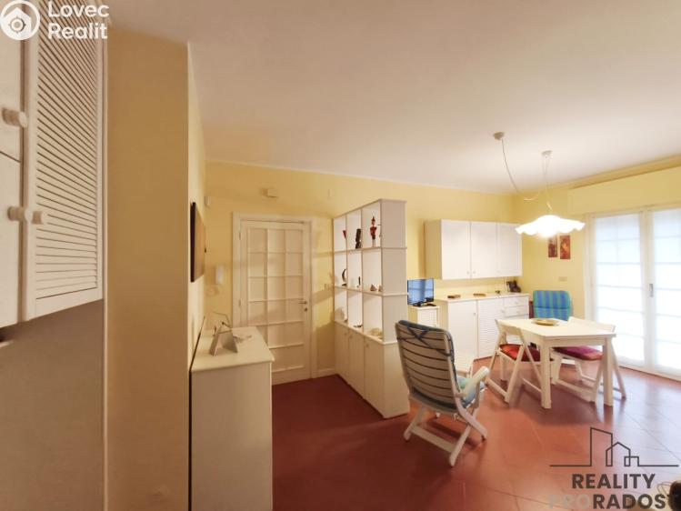 Sale apartment 1+KK Silvi, č. 5