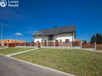 Продажа семейного дома Benešov č. 27