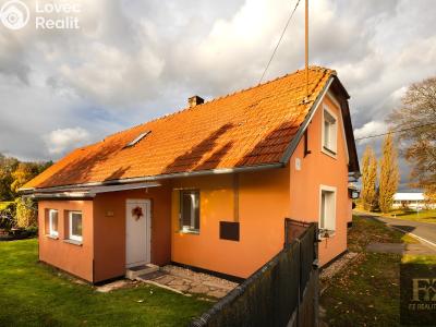 Продаж сімейного будинку Bernartice č. 1