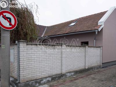 Prodej rodinného domu Neratovice, Kpt. Jaroše č. 18