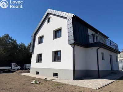 Продаж сімейного будинку Chrastava, Pobřežní č. 38