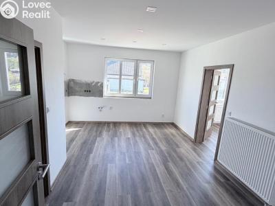 Продаж сімейного будинку Chrastava, Pobřežní č. 12