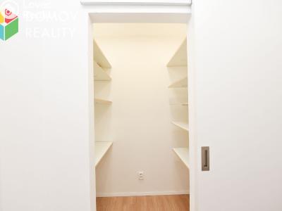 Продаж квартири 2+KK Praha, Bellušova č. 15