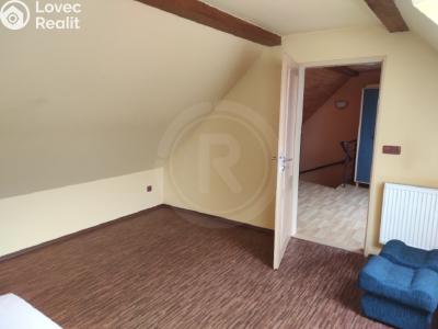 Prodej činžovního domu Pištín č. 20