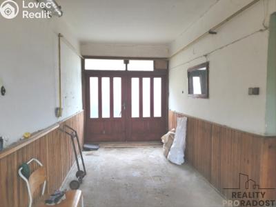 Продаж багатогенного будинку Chvalčov č. 15