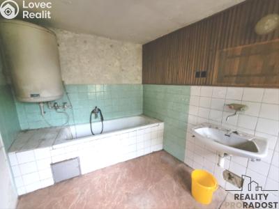 Продаж багатогенного будинку Chvalčov č. 17