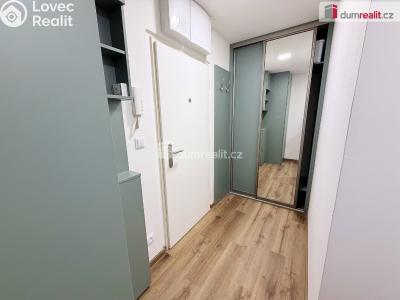 Sale apartment 2+KK Praha 8, Kostřínská č. 29