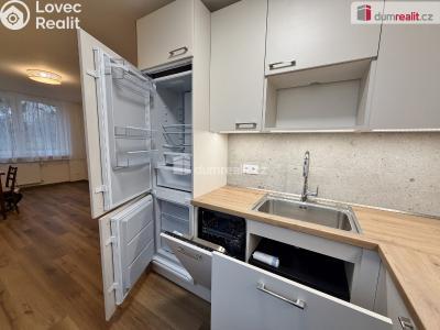 Sale apartment 2+KK Praha 8, Kostřínská č. 4
