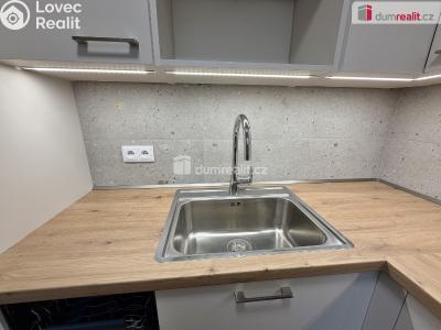 Sale apartment 2+KK Praha 8, Kostřínská č. 6