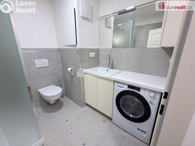 Sale apartment 2+KK Praha 8, Kostřínská č. 26