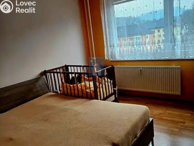 Оренда квартири 3+1 Kraslice, Pod nádražím č. 8