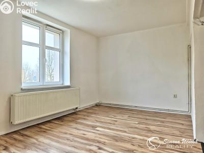 Prodej bytu 3+1 Žacléř, Na Pilíři 25 č. 8