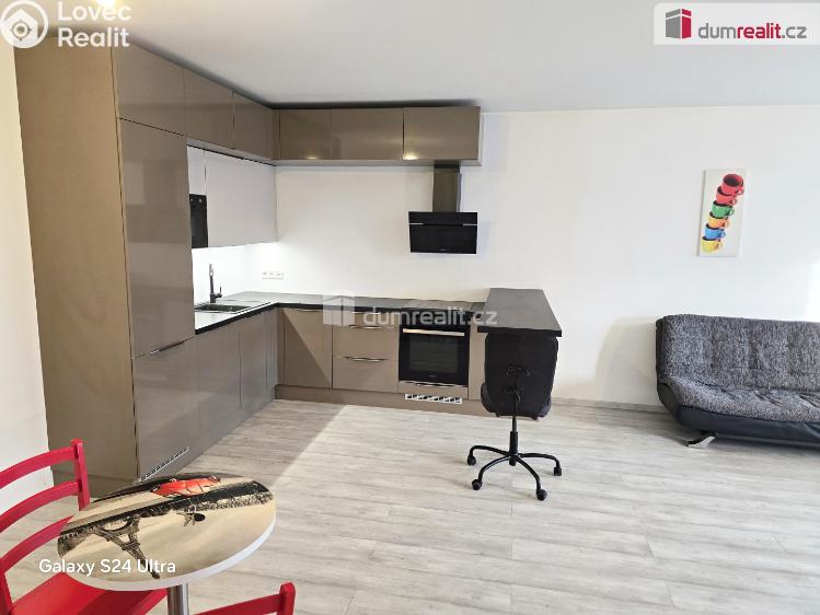 Продаж квартири 3+KK Mladá Boleslav, Zalužanská č. 2
