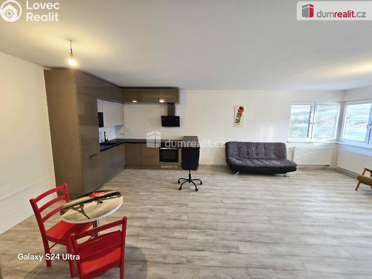 Продаж квартири 3+KK Mladá Boleslav, Zalužanská č. 4