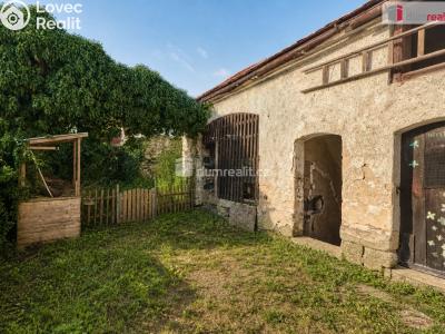 Продажа семейного дома Kravaře, náměstí č. 5