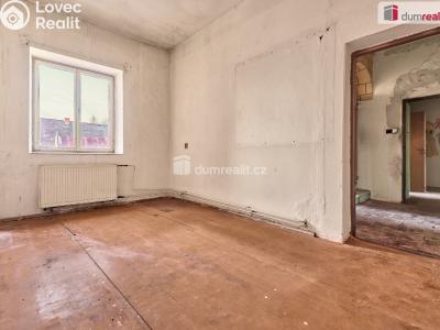 Продажа семейного дома Kravaře, náměstí č. 41