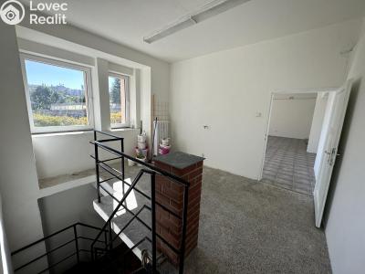 Продаж офісного приміщення Praha, Na Petynce č. 8