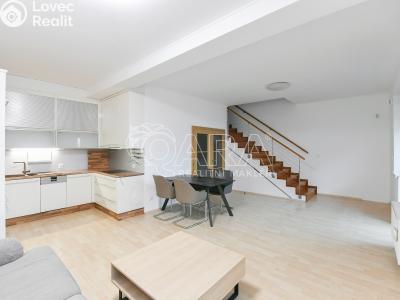 Pronájem bytu 4+KK Praha, Českomoravská č. 1