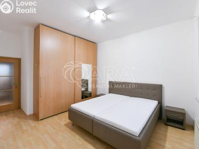 Pronájem bytu 4+KK Praha, Českomoravská č. 14