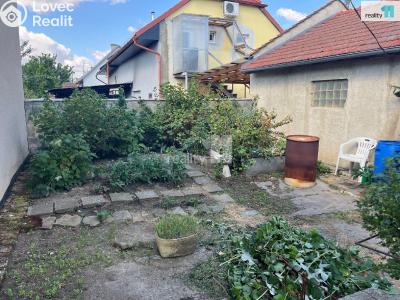 Prodej rodinného domu Čehovice č. 27
